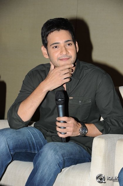 Mahesh-Babu-at-Srimanthudu-Movie-Press-Meet